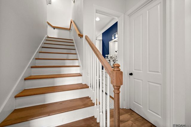 10715 Turning Leaf Dr, Baton Rouge, LA 70810