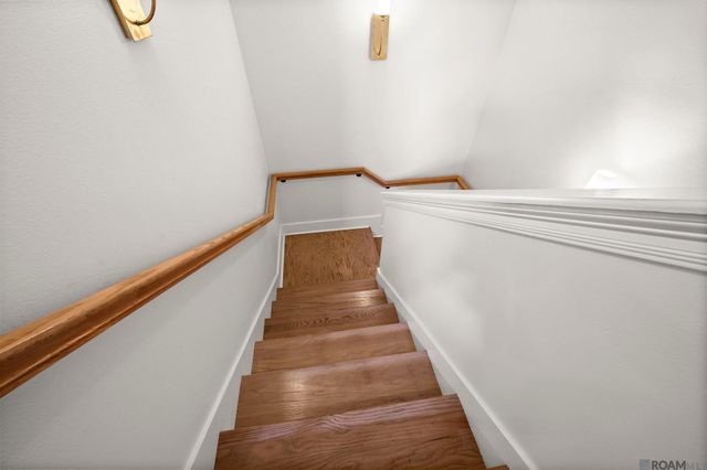 10715 Turning Leaf Dr, Baton Rouge, LA 70810