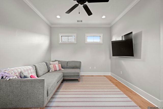 10715 Turning Leaf Dr, Baton Rouge, LA 70810