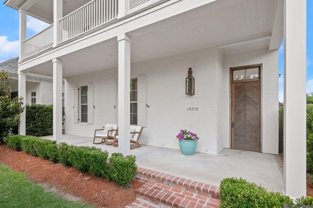 10715 Turning Leaf Dr, Baton Rouge, LA 70810
