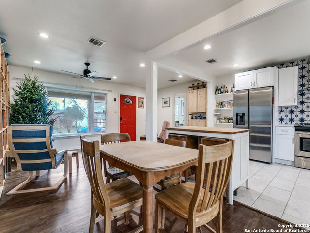 162 Sullivan, San Antonio, TX 78213