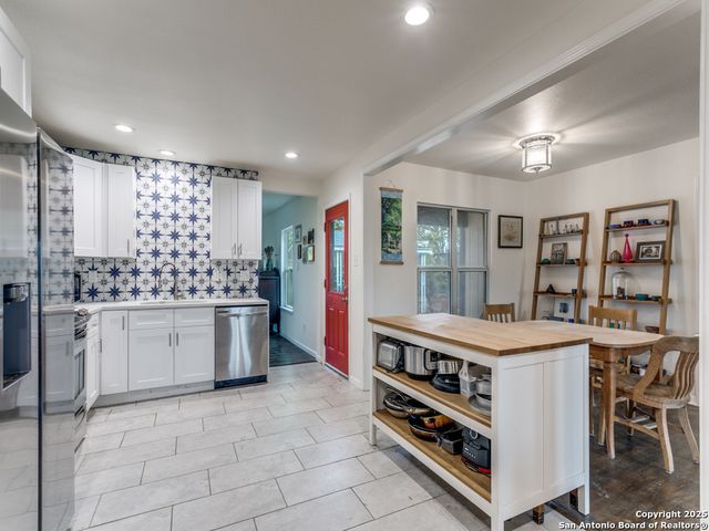 162 Sullivan, San Antonio, TX 78213