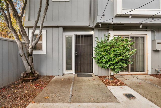 3292 Amethyst Ln, Cameron Park, CA 95682