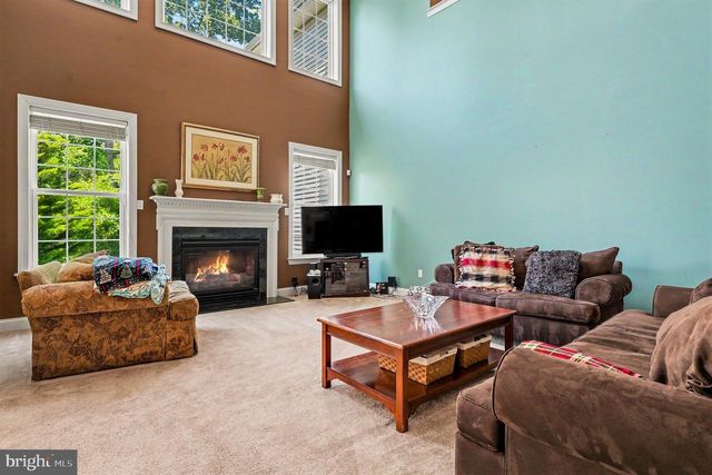 3836 TAYLORTOWN RD, Furlong, PA 18925