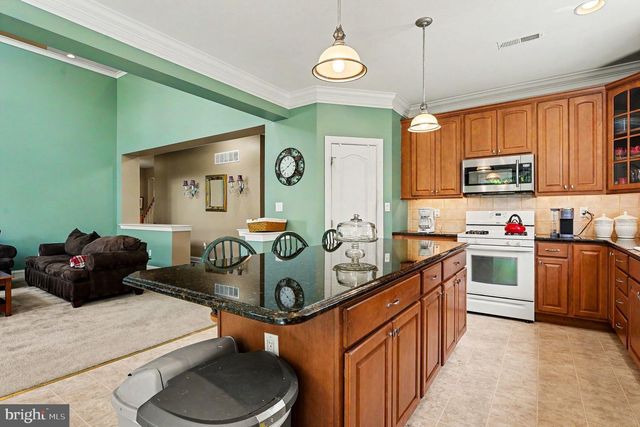 3836 TAYLORTOWN RD, Furlong, PA 18925