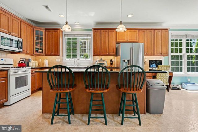 3836 TAYLORTOWN RD, Furlong, PA 18925