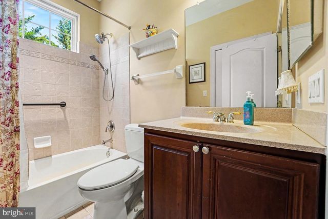 3836 TAYLORTOWN RD, Furlong, PA 18925
