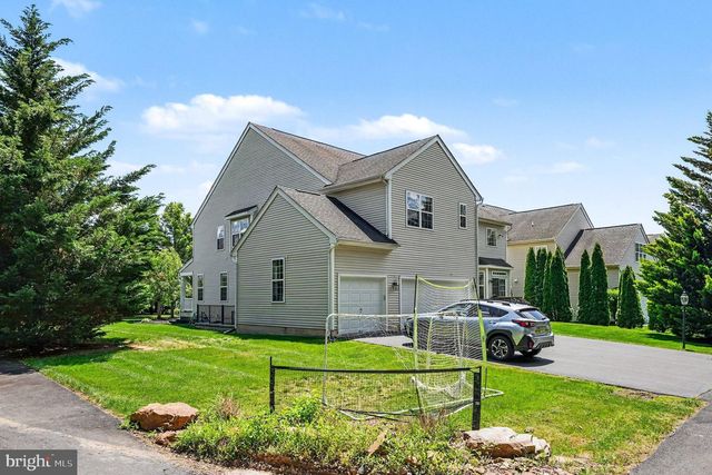 3836 TAYLORTOWN RD, Furlong, PA 18925