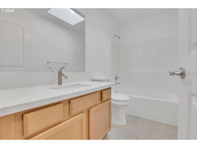 5533 Se 89TH Ave, Portland, OR 97266