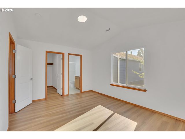 5533 Se 89TH Ave, Portland, OR 97266