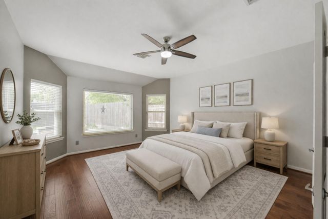 402 Sterling Heights Lane, Houston, TX 77094