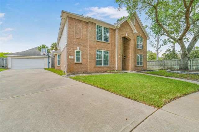 402 Sterling Heights Lane, Houston, TX 77094