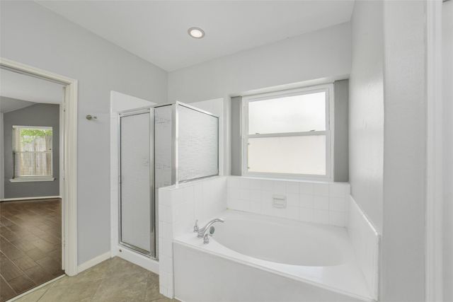 402 Sterling Heights Lane, Houston, TX 77094