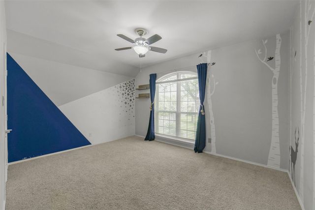 402 Sterling Heights Lane, Houston, TX 77094