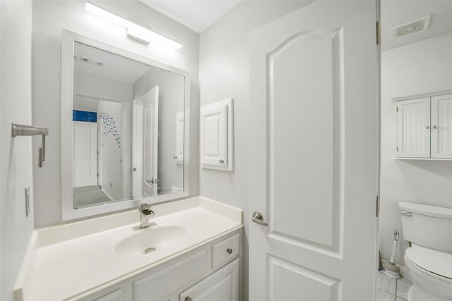 402 Sterling Heights Lane, Houston, TX 77094