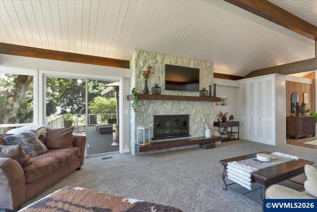 3323 Belvedere St NW, Salem, OR 97304
