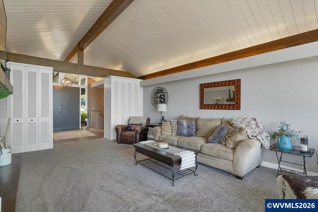 3323 Belvedere St NW, Salem, OR 97304