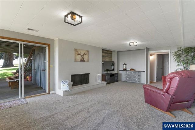 3323 Belvedere St NW, Salem, OR 97304