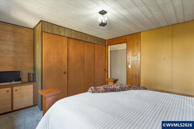 3323 Belvedere St NW, Salem, OR 97304