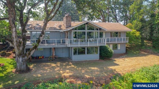 3323 Belvedere St NW, Salem, OR 97304