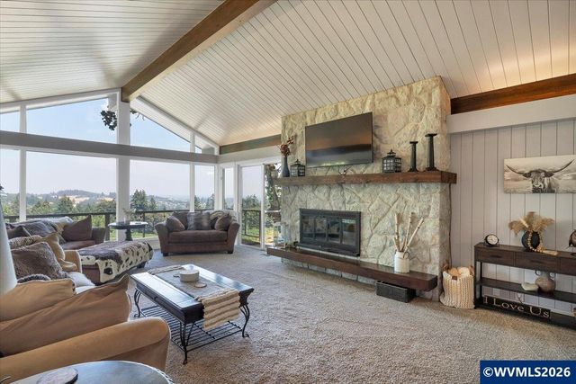 3323 Belvedere St NW, Salem, OR 97304