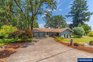 3323 Belvedere St NW, Salem, OR 97304