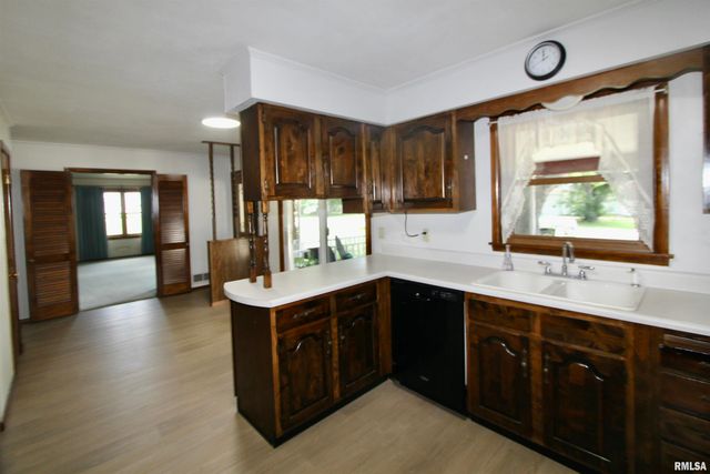 202 STERLING Street, Washington, IL 61571