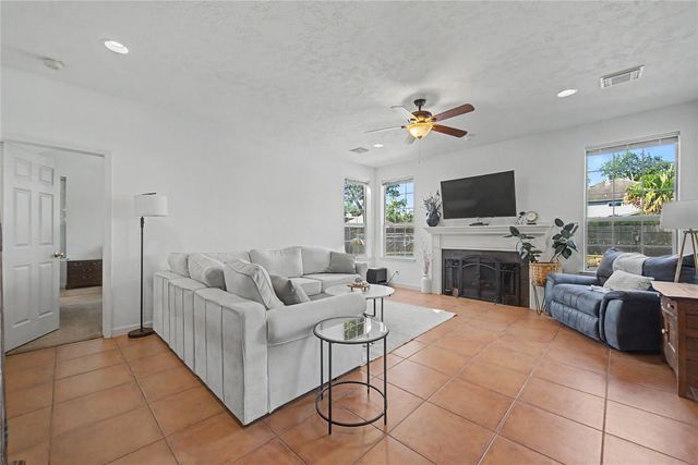 1707 Brill Drive, Friendswood, TX 77546