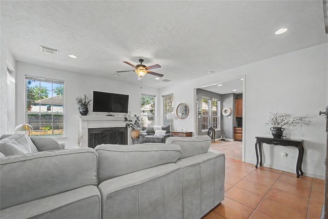 1707 Brill Drive, Friendswood, TX 77546