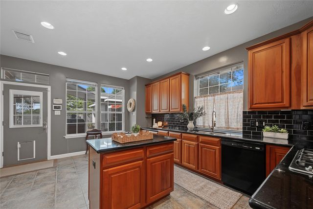 1707 Brill Drive, Friendswood, TX 77546