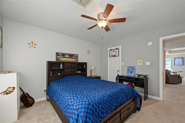 1707 Brill Drive, Friendswood, TX 77546