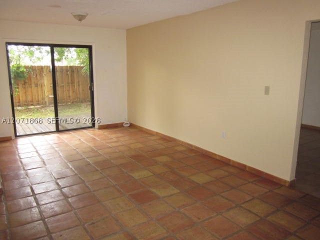 13224 SW 10 TE, Miami, FL 33184