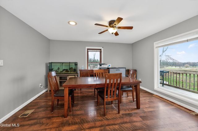 4123 County Route 21, Stuyvesant, NY 12156