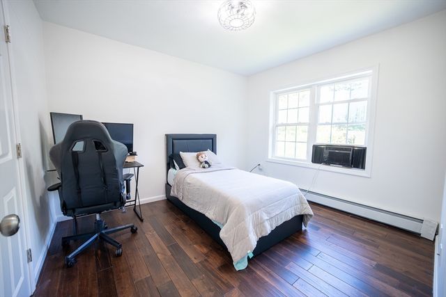 4 Wilder St, Leominster, MA 01453