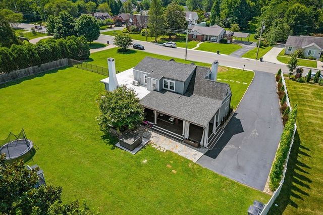 444 E 6th St, Cookeville, TN 38501