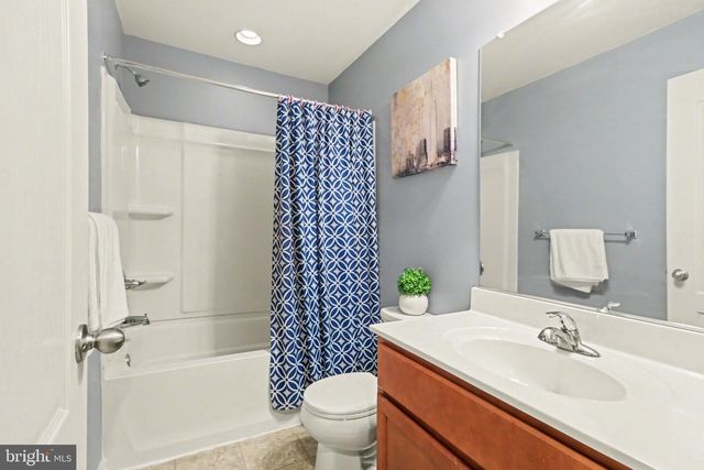 3566 MAPLEWOOD CT, Fayetteville, PA 17222