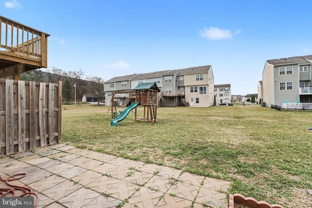 3566 MAPLEWOOD CT, Fayetteville, PA 17222