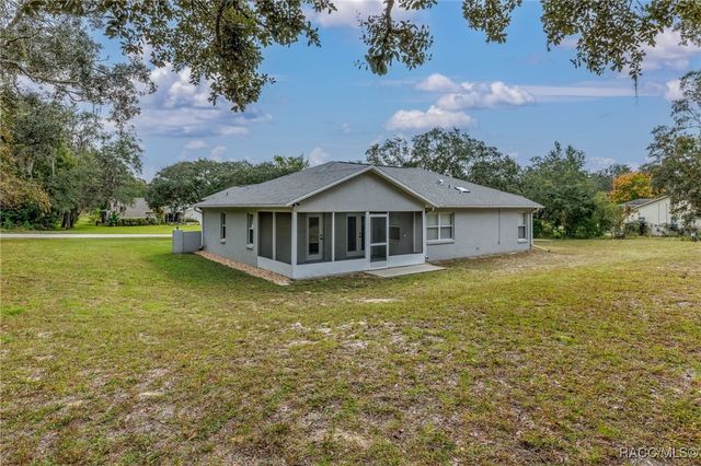 320 N Fresno Avenue, Hernando, FL 34442