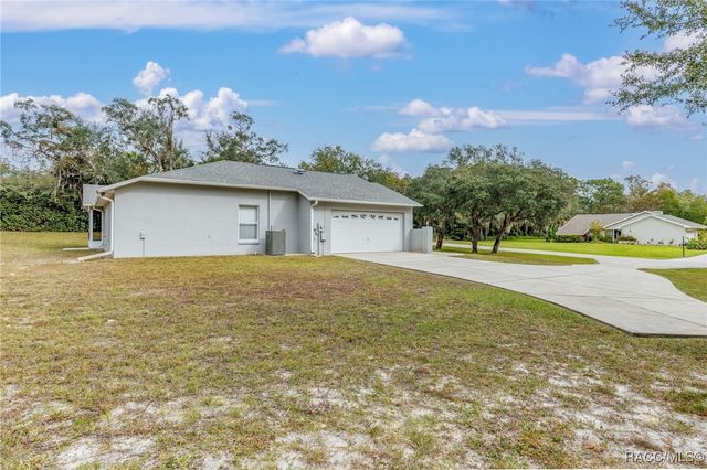 320 N Fresno Avenue, Hernando, FL 34442