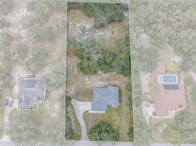 320 N Fresno Avenue, Hernando, FL 34442