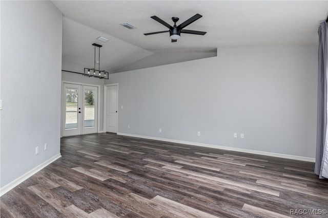 320 N Fresno Avenue, Hernando, FL 34442