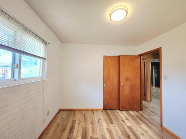 9409 5th Street, Highland, IN 46322