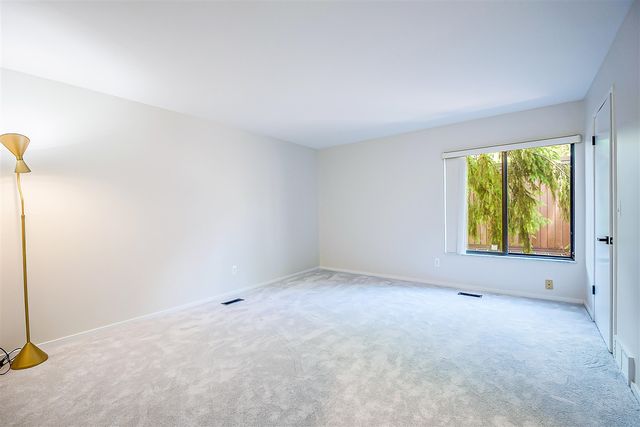 10 Westbury Court, Ann Arbor, MI 48105