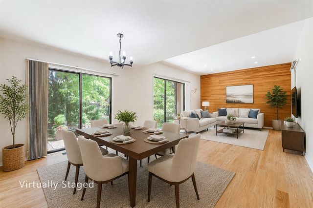 10 Westbury Court, Ann Arbor, MI 48105