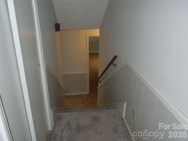 813 Robinson Clemmer Road, Dallas, NC 28034