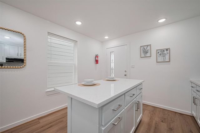 6725 Avenue K, Houston, TX 77011