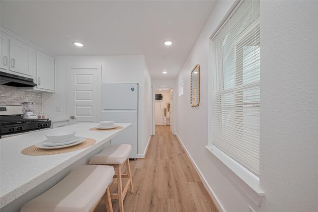 6725 Avenue K, Houston, TX 77011