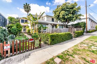 139 N Harper Avenue, Los Angeles, CA 90048