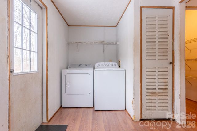 8636 County Line Road, Hickory, NC 28602