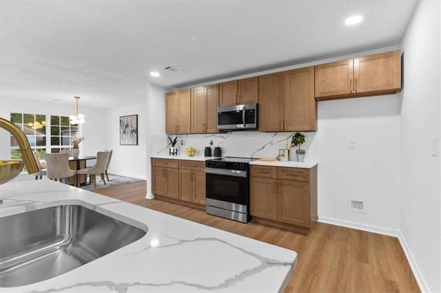 10322 Deep Creek Cv, Atlanta, GA 30291